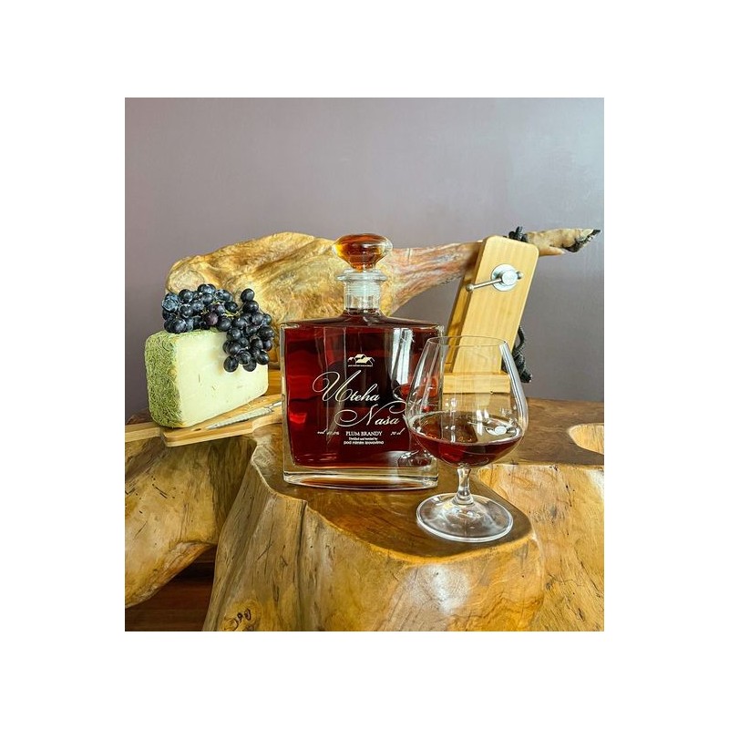 PMK Uteha Nasa Plum brandy 700ml