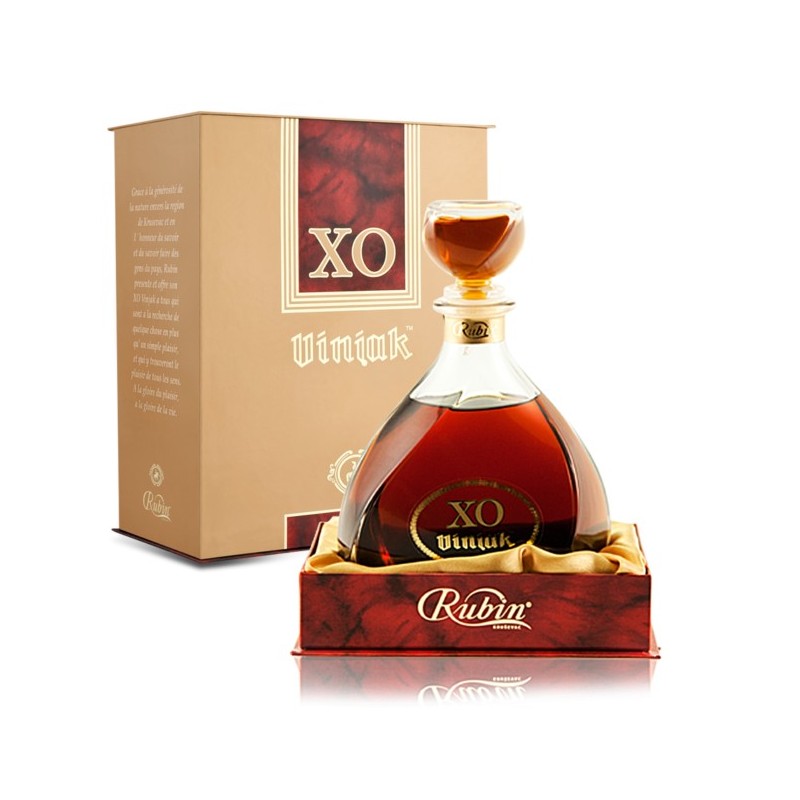 Rubin XO  wine brandy 700ml